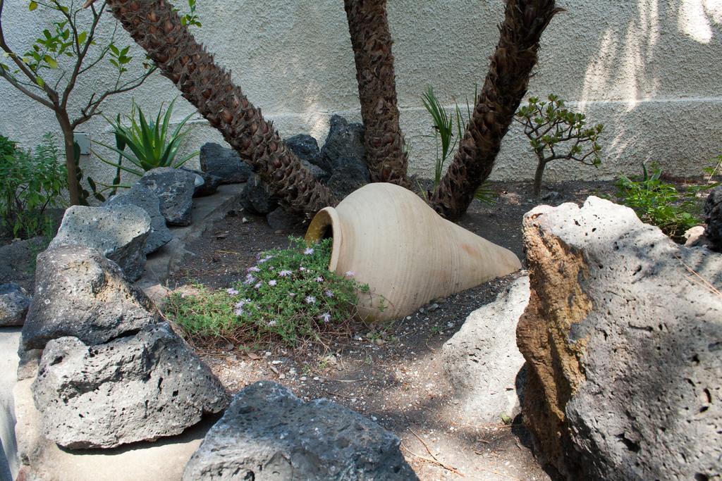 Villa Crimi Vulcano  Buitenkant foto