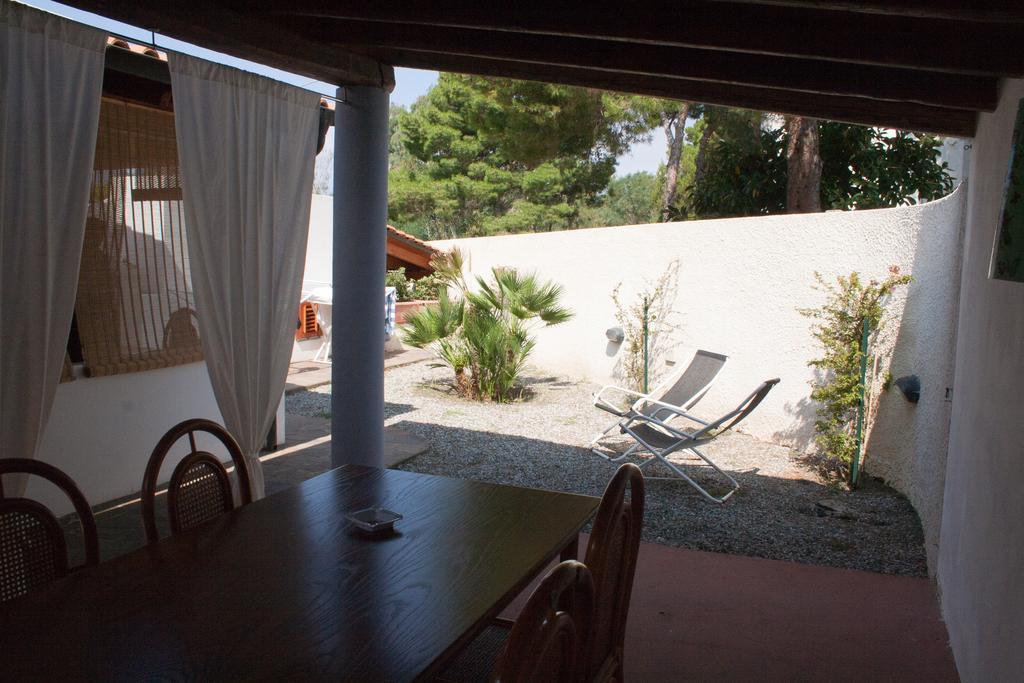 Villa Crimi Vulcano  Buitenkant foto